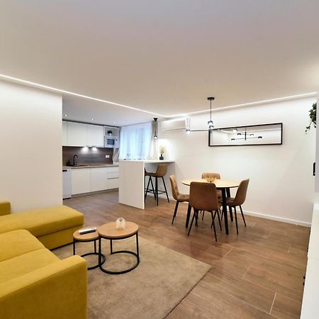 Optima Apartment Zagabria Esterno foto